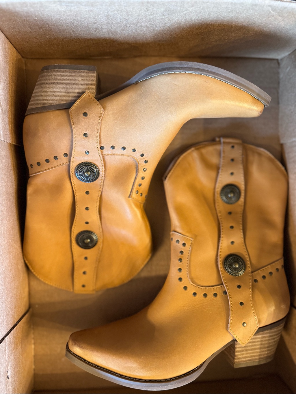 Dingo Tan Western Ankle Booties With Decorative Conchos